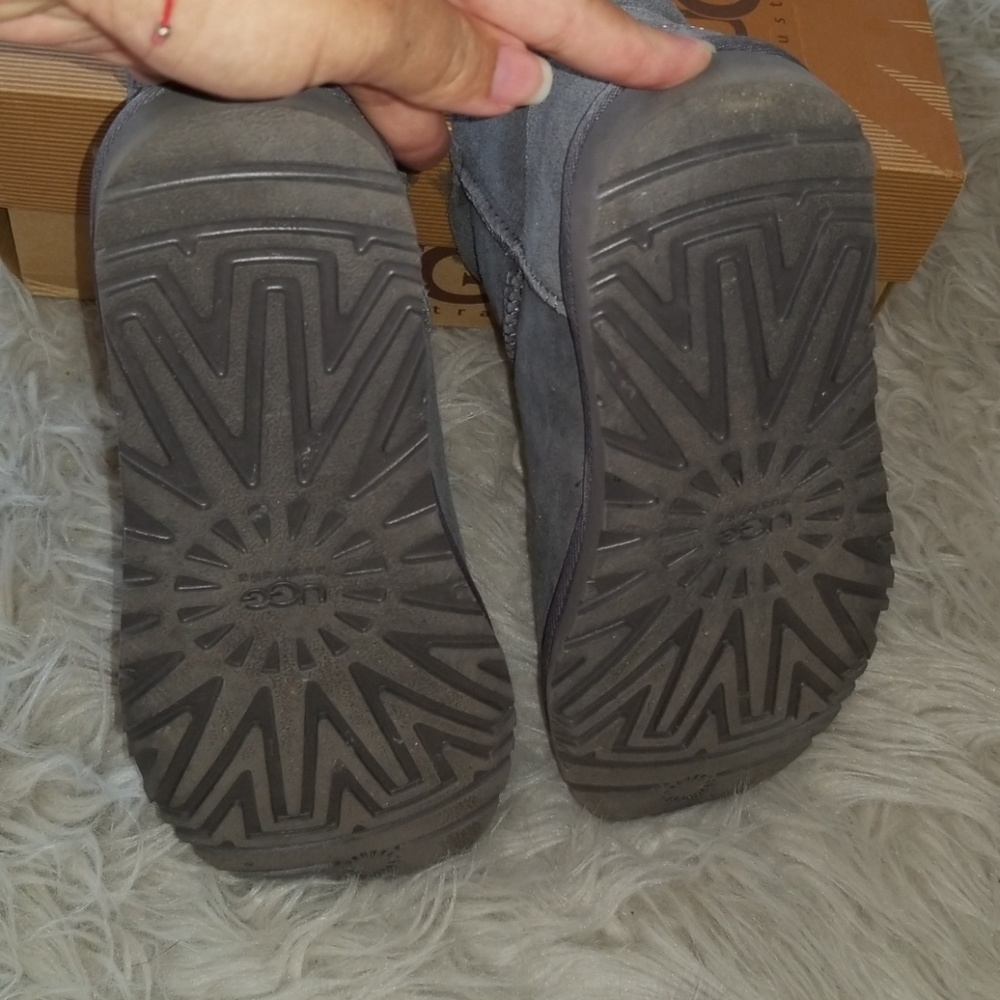 Authentic Uggs - image 7